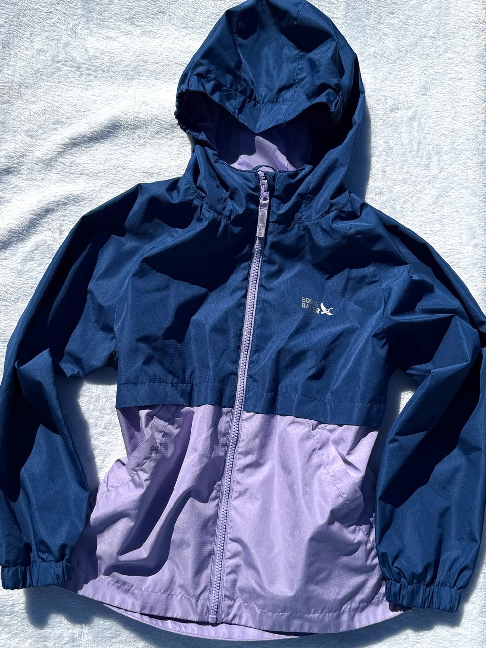 Eddie Bauer Kids Two-Tone Navy and Lavender Hooded Rain Jacket Size S 7/8